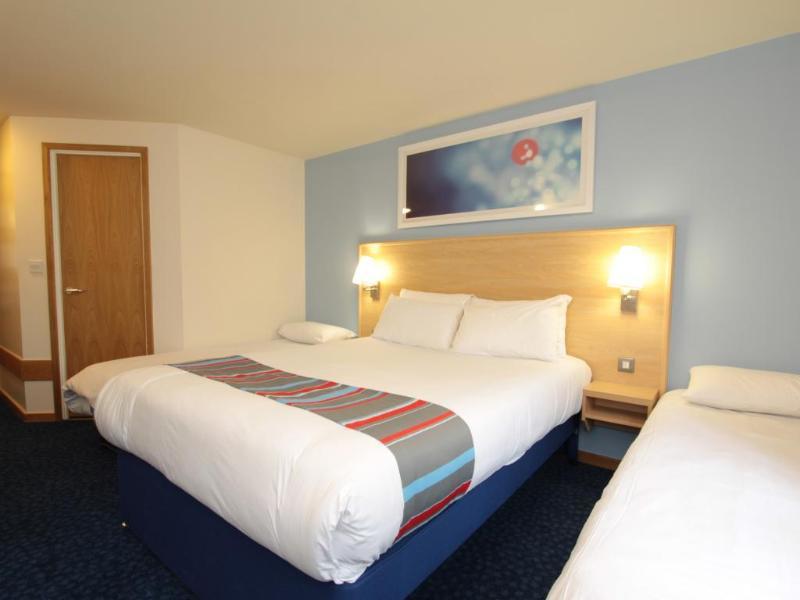 Travelodge Peterborough Alwalton Экстерьер фото